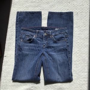 Tommy Hilfiger Bootcut Jeans size 2